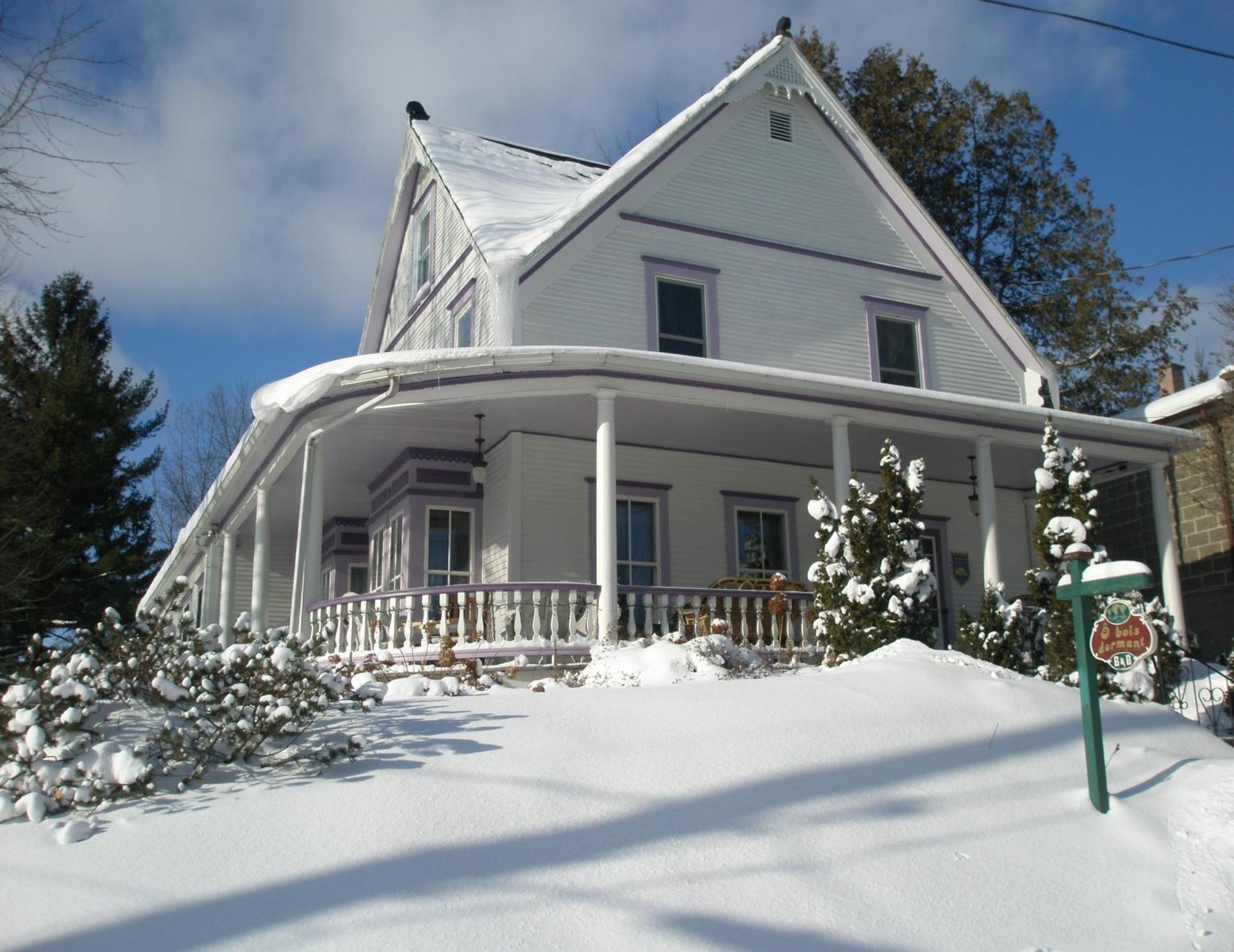 O Bois Dormant B&B Magog ภายนอก รูปภาพ