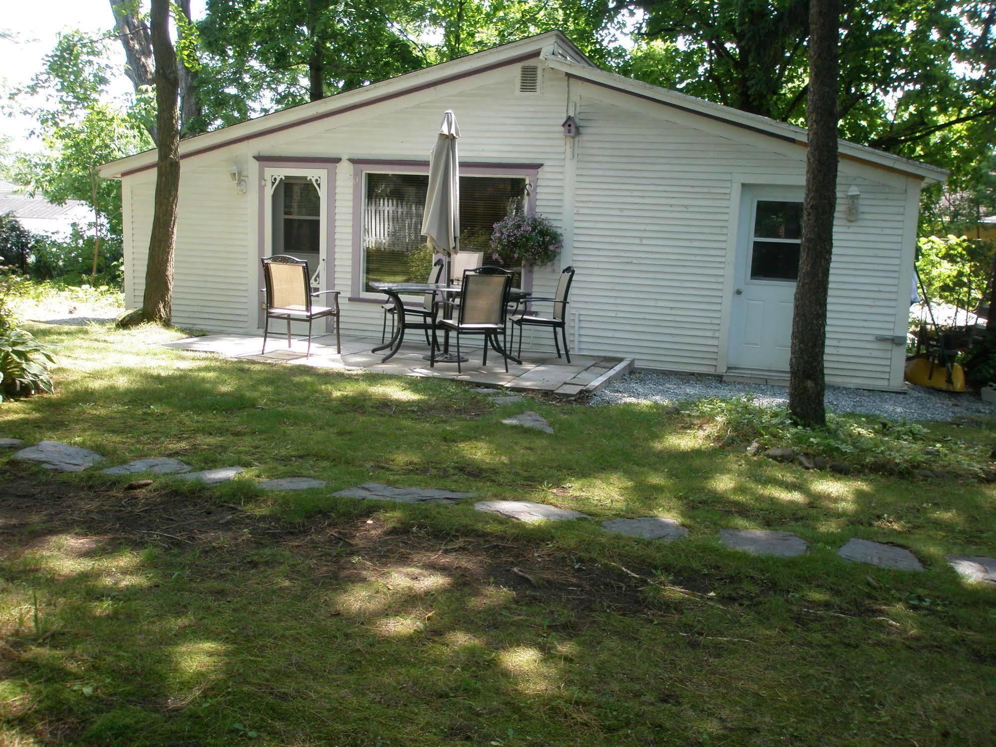 O Bois Dormant B&B Magog ภายนอก รูปภาพ