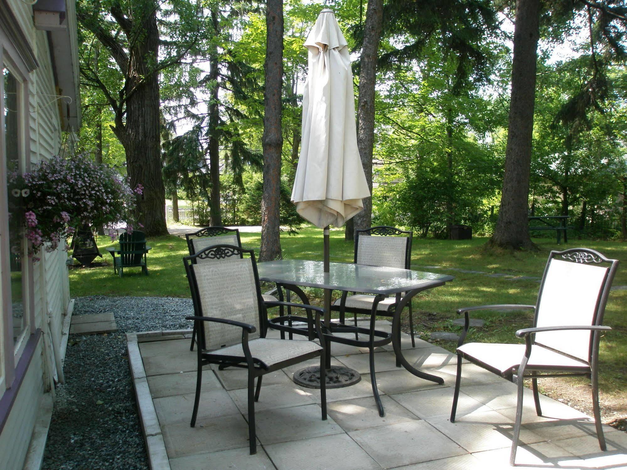 O Bois Dormant B&B Magog ภายนอก รูปภาพ